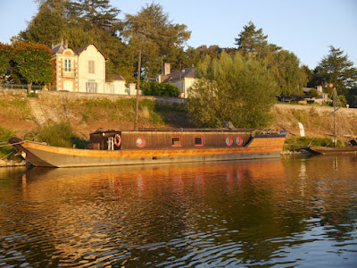 Bateau gîte à Gennes-Val-de-Loire