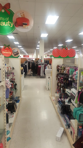 Department Store «T.J. Maxx & HomeGoods», reviews and photos, 105 Middlesex Ave, Somerville, MA 02145, USA