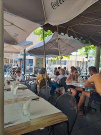 Atmosphère du Le Vieux Panier - Restaurant - Pizzeria à Marseille - n°11