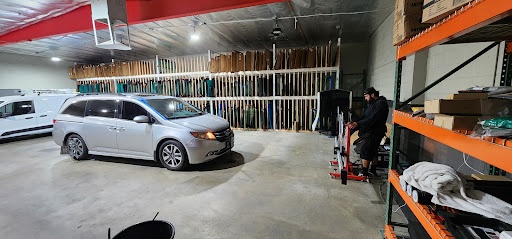 P&G Auto Glass image