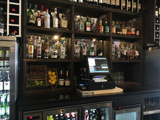 Thom's Bar & Kitchen