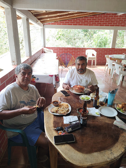 Comedor el mirador granadillo san Miguel del puert - Entrada a cascadas, Lote Granadillo, las brisas, 70990 México, Oax., Mexico