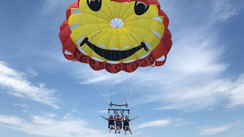 MARINE AIR SPORT Parachute Ascensionnel à Saint-Tropez