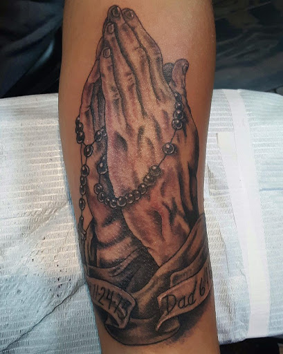 Explore crossfit tattoo ideas, creative tattoo ideas in Northfield, available at Trifecta Tattoo Parlor