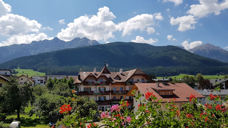 Photo Bed & Breakfast Appartments Jägerhof 39030 Stazione di Valdaora