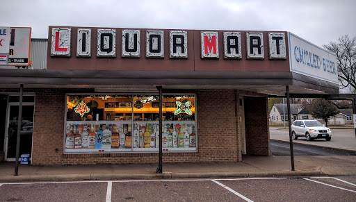 Liquor Mart, 301 E Clairemont Ave, Eau Claire, WI 54701, USA, 