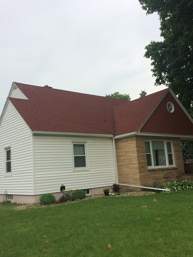 Woods Roofing, Inc. in Canton, South Dakota