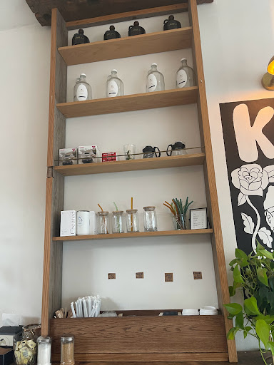 Coffee Shop «Kinship Coffee Cooperative», reviews and photos, 30-5 Steinway St, Astoria, NY 11103, USA
