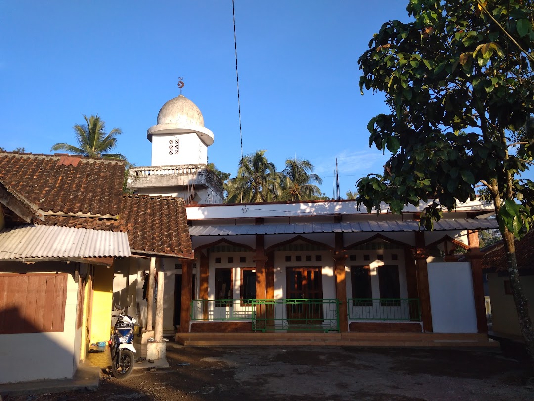 Masjid Al Ikhsan Kp. Jinten, Sukarame, Singaparna, Tasikmalaya