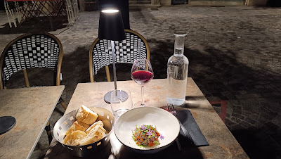 L’ESSENTIEL bistrot à Arles