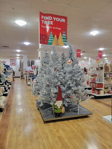 Department Store «T.J. Maxx & HomeGoods», reviews and photos, 105 Middlesex Ave, Somerville, MA 02145, USA