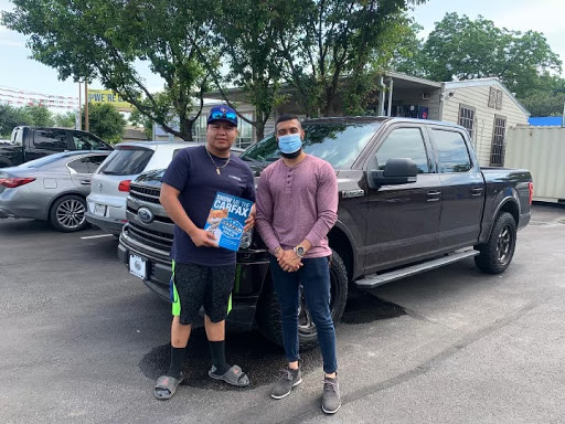 Used Car Dealer «Max Auto Sales, Inc.», reviews and photos, 121 Sherwood Dr, San Antonio, TX 78201, USA