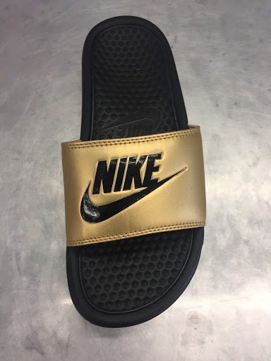 Shoe Store «Shoe City - Fullerton», reviews and photos, 1604 S Harbor Blvd, Fullerton, CA 92832, USA