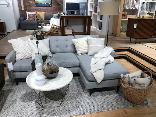 Furniture Store «west elm», reviews and photos, 160 Brookline Ave, Boston, MA 02215, USA