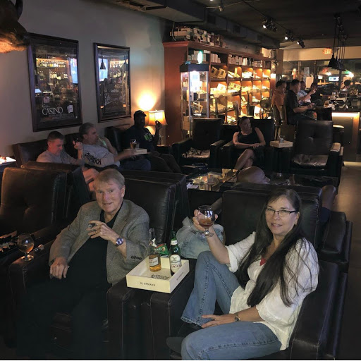 Cigar Shop «Mancave Cigar Lounge», reviews and photos, 2920 E Commercial Blvd, Fort Lauderdale, FL 33308, USA
