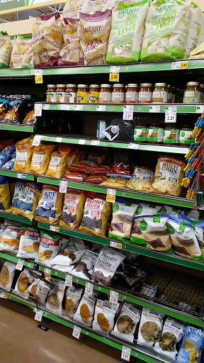 Grocery Store «Kroger Marketplace», reviews and photos, 4915 Dixie Hwy, Louisville, KY 40216, USA