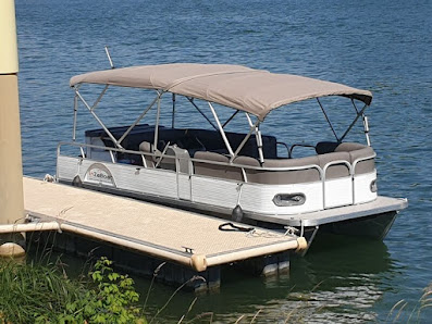 InZeBoat Balades et location de Bateaux Fluviale Halte, 01600 Trévoux, France