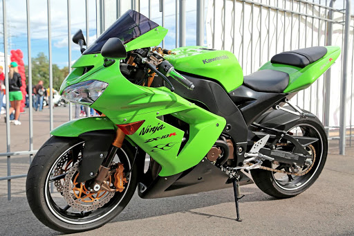 Photo 1 - RC MOTEUR