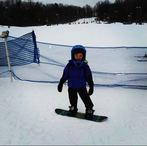 Ski Shop «Cabin Craft Snowboard & Ski Shop», reviews and photos, 2 Main St, Spring Mt, PA 19478, USA