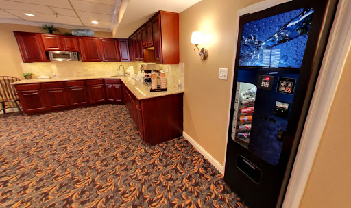 Funeral Home «Colonial Chapel Funeral Home & Private On-Site Crematory», reviews and photos, 15525 73rd Ave, Orland Park, IL 60462, USA