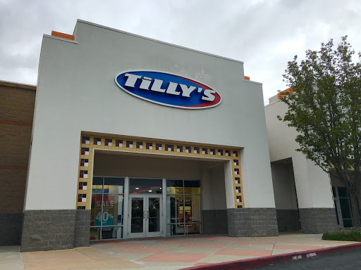 Tillys, 4980 Dublin Blvd, Dublin, CA 94568, USA, 