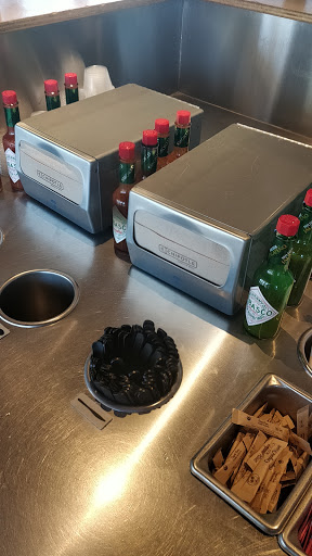 Mexican Restaurant «Chipotle Mexican Grill», reviews and photos, 1560 N Litchfield Rd, Goodyear, AZ 85338, USA