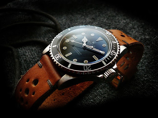 Pawn Shop «Sterling & Knight Jewelry & Pawn», reviews and photos, 244 E Ogden Ave #114, Hinsdale, IL 60521, USA