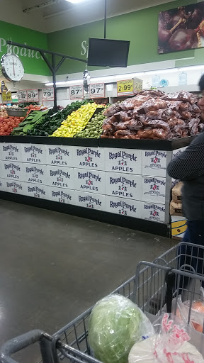 Grocery Store «El Super», reviews and photos, 650 N Euclid St, Anaheim, CA 92801, USA