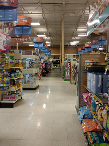 Pet Supply Store «PetSmart», reviews and photos, 240 N Gates Dr, Bloomington, IN 47404, USA