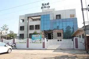 Meenakshi Multispeciality Hospital image