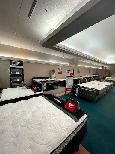 Mattress Store «Mattress Firm Middletown», reviews and photos, 955 Washington St, Middletown, CT 06457, USA
