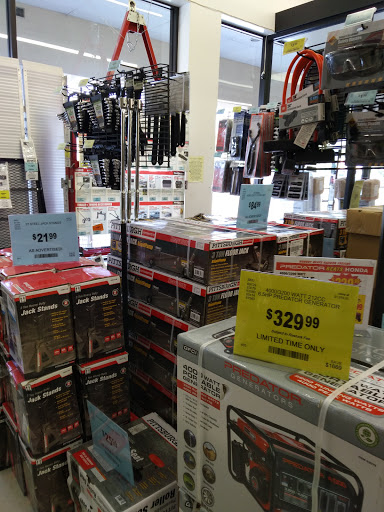 Shopping Mall «Monroeville Mall», reviews and photos, 200 Mall Cir Dr, Monroeville, PA 15146, USA