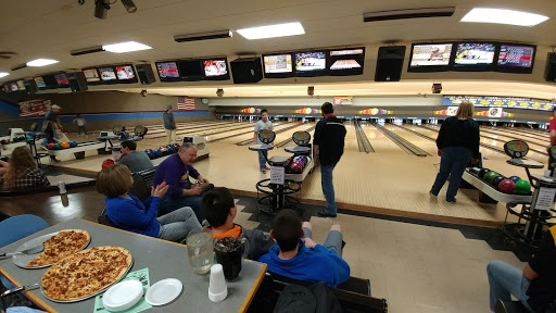 Bowling Alley «Plaza Lanes», reviews and photos, 2701 Douglas Ave, Des Moines, IA 50310, USA