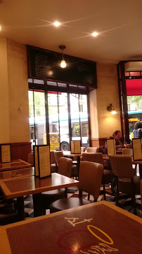 Atmosphère du Restaurant Le Saint-Amour à Paris - n°17
