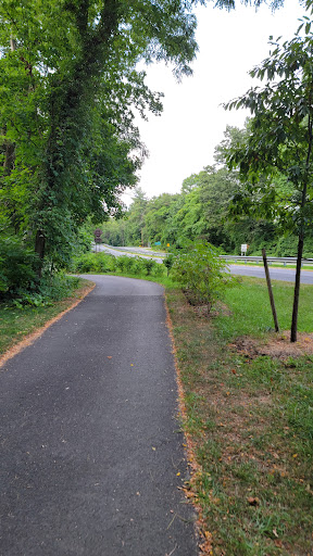 Park «Bronx River Park», reviews and photos, 2 Bronx River Pkwy, Scarsdale, NY 10583, USA