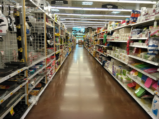 Grocery Store «Kroger», reviews and photos, 1802 N Pointe Dr, Durham, NC 27705, USA