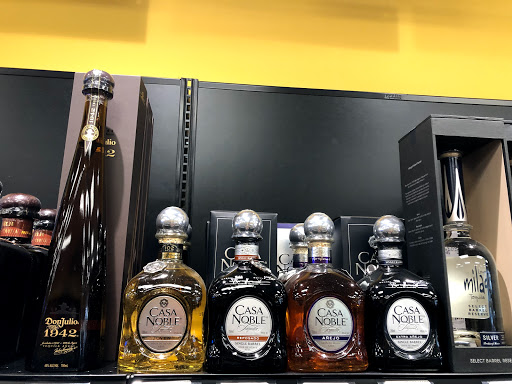 Wine Store «Premier Wine & Spirits», reviews and photos, 100 Main St N # 11, Southbury, CT 06488, USA