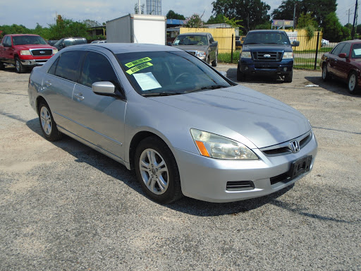 Used Car Dealer «J & F Auto Sales», reviews and photos, 9804 Veterans Memorial Dr, Houston, TX 77038, USA