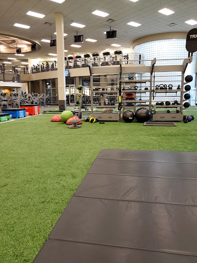 Gym «LA Fitness», reviews and photos, 1379 Farmington Ave, Bristol, CT 06010, USA