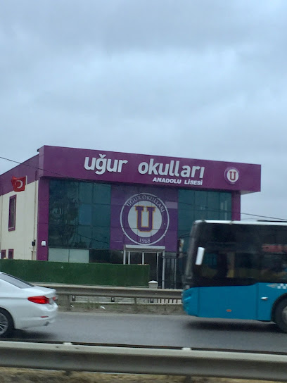 Çekmeköy Madenler Uğur Anadolu Lisesi