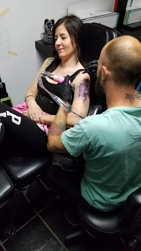 Tattoo and Piercing Shop «Miraculous Creations», reviews and photos, 387 Park Ave, Worcester, MA 01610, USA