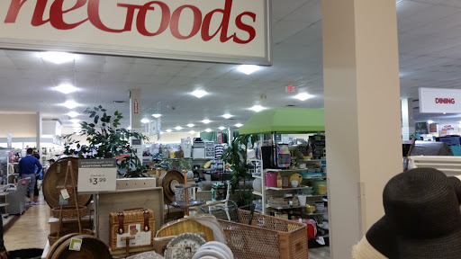 Department Store «Marshalls & HomeGoods», reviews and photos, 311 Costco Way, St Peters, MO 63376, USA