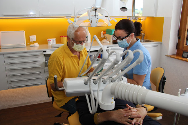 Rezensionen über HTC Zahnklinik in Kreuzlingen - Zahnarzt