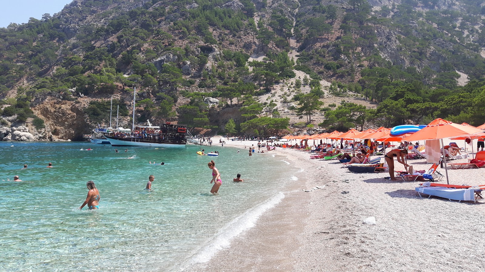 Foto von Apella Strand befindet sich in natürlicher umgebung