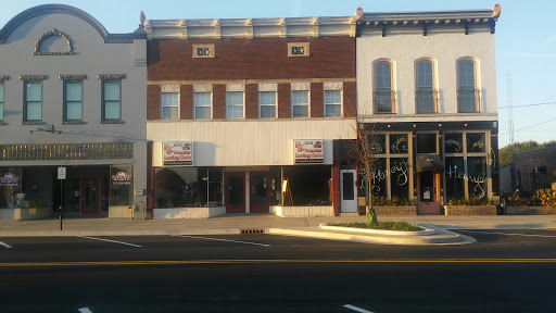 Pet Groomer «Premier Loving Care», reviews and photos, 48 E Washington St, Shelbyville, IN 46176, USA