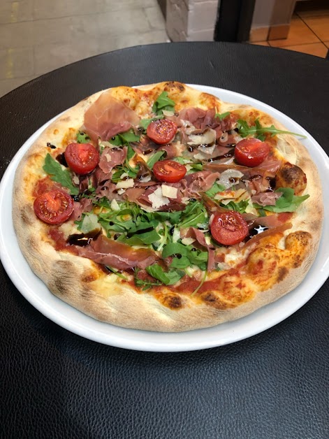Milan's Pizza à Grenoble