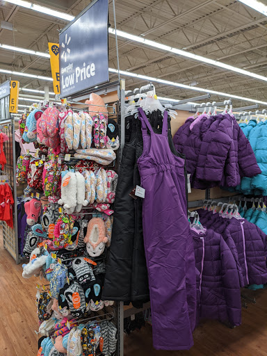 Department Store «Walmart Supercenter», reviews and photos, 495 Flatbush Ave, Hartford, CT 06106, USA