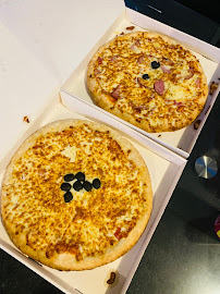 Photos du propriétaire du Pizzas à emporter Pizza letoublon à École-Valentin - n°8