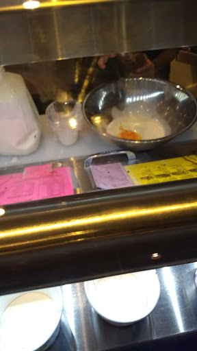 Frozen Yogurt Shop «Sub Zero Ice Cream and Yogurt», reviews and photos, 5612 South 900 East, Murray, UT 84107, USA