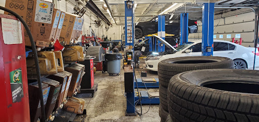 Auto Parts Store «Pep Boys Auto Parts & Service», reviews and photos, 3455 Conner St, Bronx, NY 10475, USA